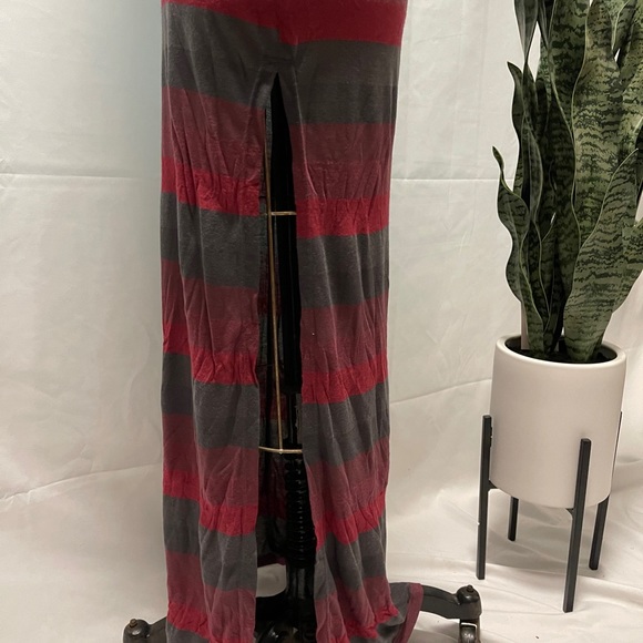 Low back maxi dress - Picture 6 of 7